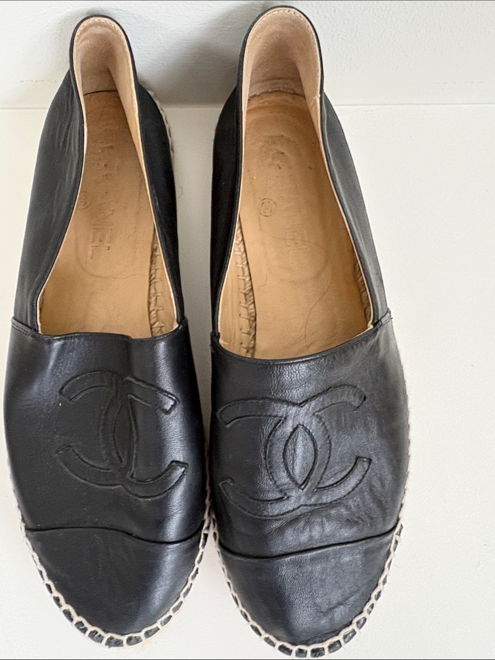 CHANEL Black Leather CC Logo Espadrille Slip-Ons